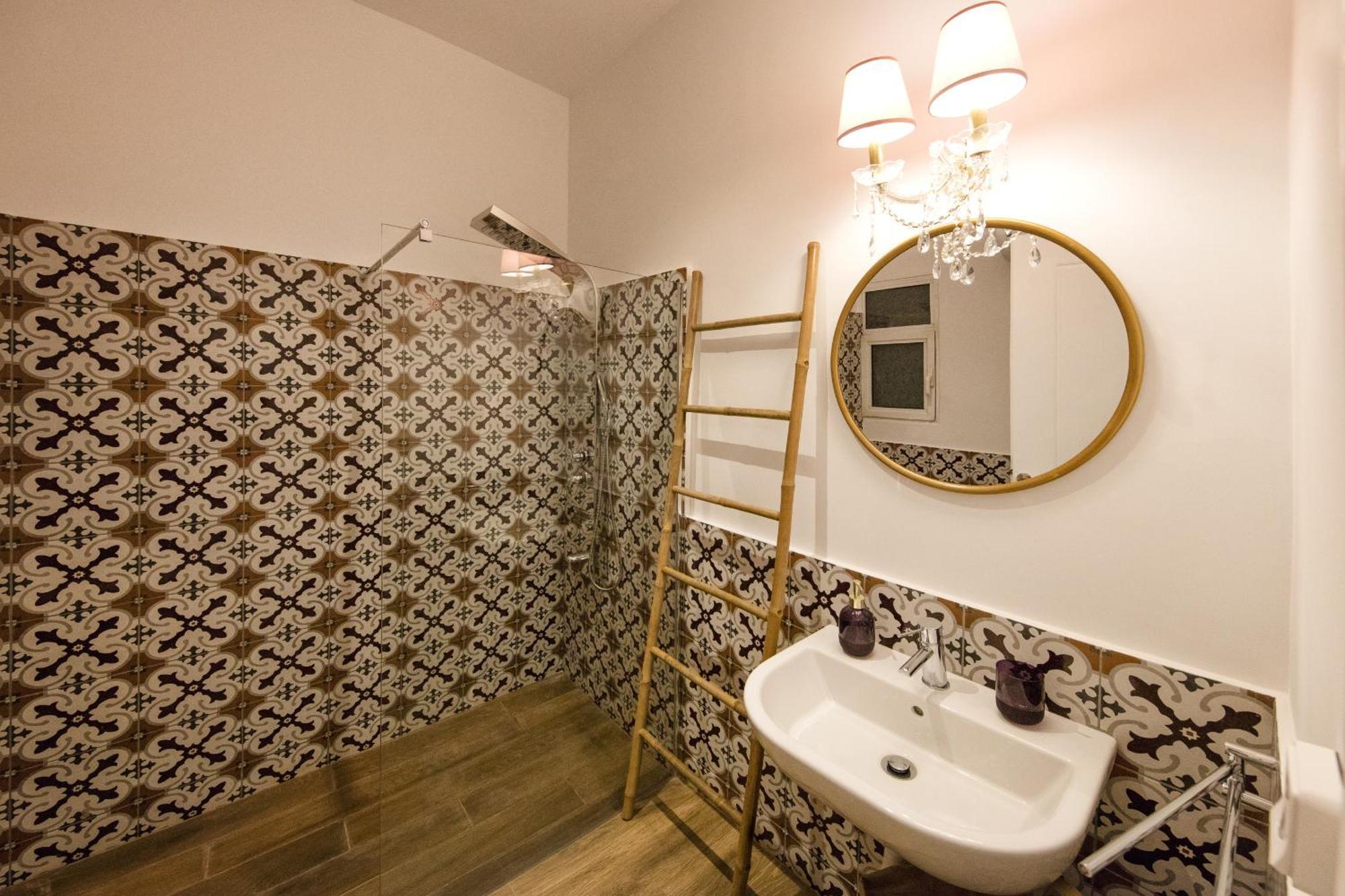 42 négyzetméteres stúdió Apartman 1 fürdőszobával Omonia területén Athén Kültér fotó